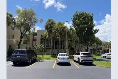 10875 SW 112th Ave #202, Miami, FL 33176 - Photo 1