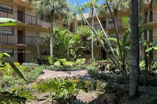 10875 SW 112th Ave, Miami, FL 33176 - Photo 5