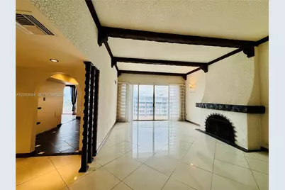 18071 Biscayne Blvd #PH03 & PH04, Aventura, FL 33160 - Photo 27