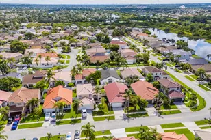 1387 SW 181st Ave, Pembroke Pines, FL 33029 - Photo 33