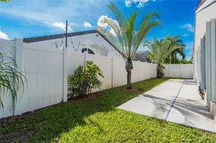 1387 SW 181st Ave, Pembroke Pines, FL 33029 - Photo 31