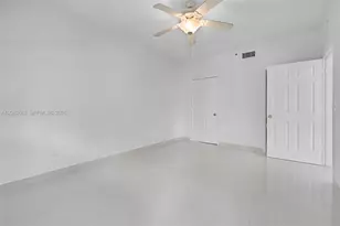 3125 NE 184th St, Aventura, FL 33160 - Photo 25