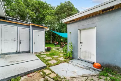 1136 NE 167th St #A, North Miami Beach, FL 33162 - Photo 15