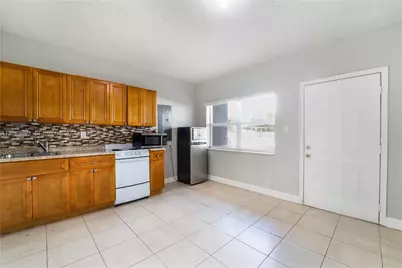 1136 NE 167th St #A, North Miami Beach, FL 33162 - Photo 7