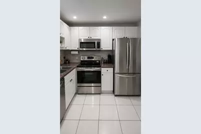 128 S Cypress Rd #816, Pompano Beach, FL 33060 - Photo 9