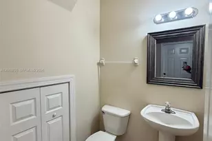2601 NE 41st Cir, Homestead, FL 33033 - Photo 11