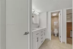 5838 Collins Ave, Miami Beach, FL 33140 - Photo 29