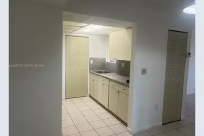 560 NW 114th Ave #204, Sweetwater, FL 33172 - Photo 7