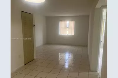 560 NW 114th Ave #204, Sweetwater, FL 33172 - Photo 3