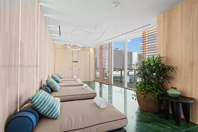 1400 Biscayne Blvd #4106, Miami, FL 33132 - Photo 7