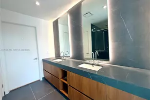 1400 Biscayne Blvd, Miami, FL 33132 - Photo 23