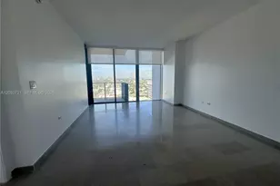 88 SW 7th St, Miami, FL 33130 - Photo 7