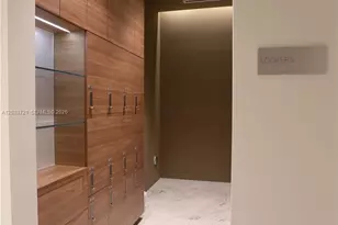 88 SW 7th St, Miami, FL 33130 - Photo 27