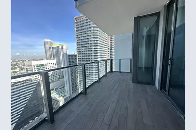 88 SW 7th St #2806, Miami, FL 33130 - Photo 17
