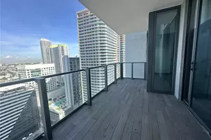 88 SW 7th St, Miami, FL 33130 - Photo 17