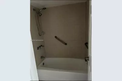 7450 Miami Lakes Dr #C104, Miami Lakes, FL 33014 - Photo 13
