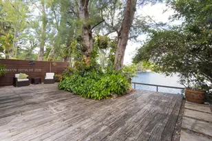 4883 SW 71st Pl, Miami, FL 33155 - Photo 7