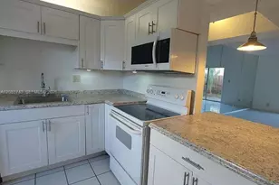 7332 SW 25th Ct, Davie, FL 33317 - Photo 7
