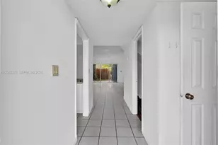 7332 SW 25th Ct, Davie, FL 33317 - Photo 5