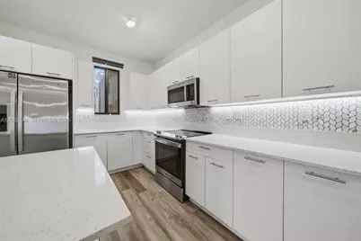 4519 NW 84th Ave, Doral, FL 33166 - Photo 11