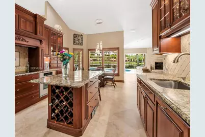 1165 Manor Ct, Weston, FL 33326 - Photo 9