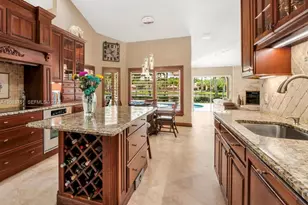 1165 Manor Ct, Weston, FL 33326 - Photo 9