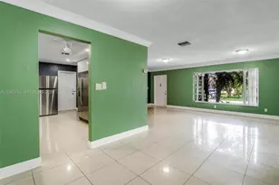 7108 NW 76th Ct, Tamarac, FL 33321 - Photo 7