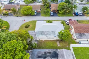 7108 NW 76th Ct, Tamarac, FL 33321 - Photo 37