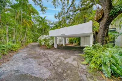 3028 Day Ave #3028, Miami, FL 33133 - Photo 1