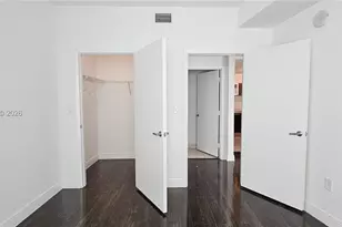 1900 N Bayshore Dr, Miami, FL 33132 - Photo 9