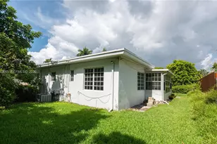 85 S Hibiscus Dr, Miami Beach, FL 33139 - Photo 7