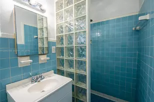 85 S Hibiscus Dr, Miami Beach, FL 33139 - Photo 19