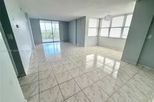 3660 NE 166th St, North Miami Beach, FL 33160 - Photo 11