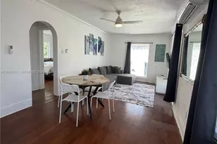 817 Tyler St, Hollywood, FL 33019 - Photo 3