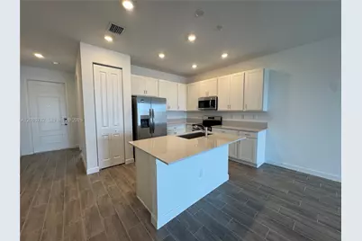 3550 Spanish Cedar Pl #3550, Fort Pierce, FL 34946 - Photo 3