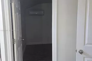 26980 SW 143rd Pl, Homestead, FL 33032 - Photo 9