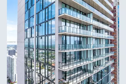 20 NE 11 Street #5204, Miami Beach, FL 33139 - Photo 15
