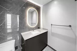 20 NE 11th St, Miami Beach, FL 33139 - Photo 25