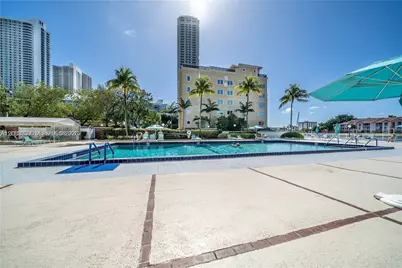 3800 S Ocean Dr #508, Hollywood, FL 33019 - Photo 7