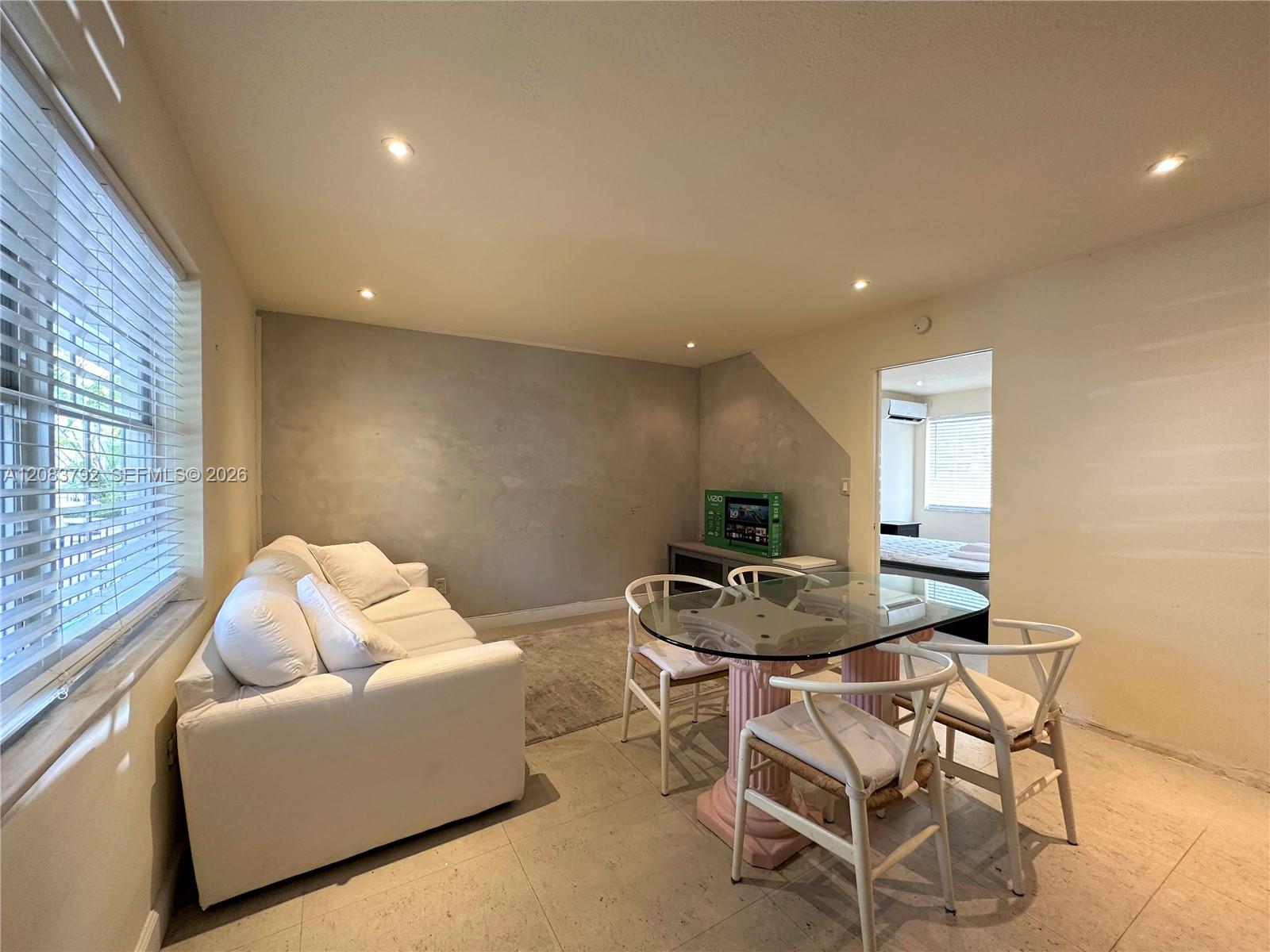 345 Michigan Ave #32 - 345 Michigan Ave #32, Miami Beach, FL 33139 Luxury Property | Jose Angel Pina