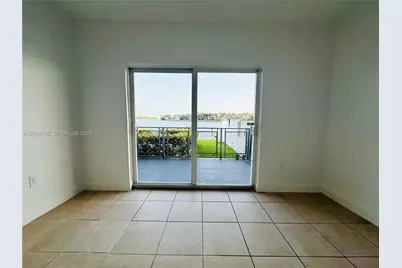 946 Bay Dr #7, Miami Beach, FL 33141 - Photo 17