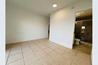 946 Bay Dr #7, Miami Beach, FL 33141 - Photo 9
