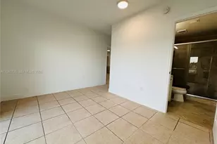946 Bay Dr, Miami Beach, FL 33141 - Photo 9