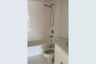 9360 Fontainebleau Blvd #611, Miami, FL 33172 - Photo 7
