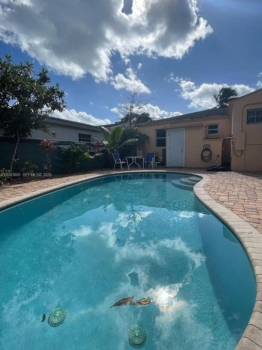 1721 Mayo St - 1721 Mayo St, Hollywood, FL 33020 Luxury Property | Jose Angel Pina