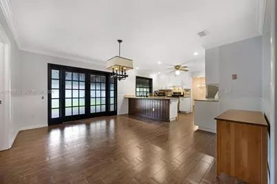 16781 SW 278th St, Homestead, FL 33031 - Photo 9