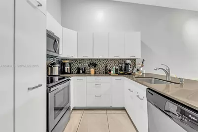 18226 Mediterranean Blvd #7-16, Hialeah, FL 33015 - Photo 15