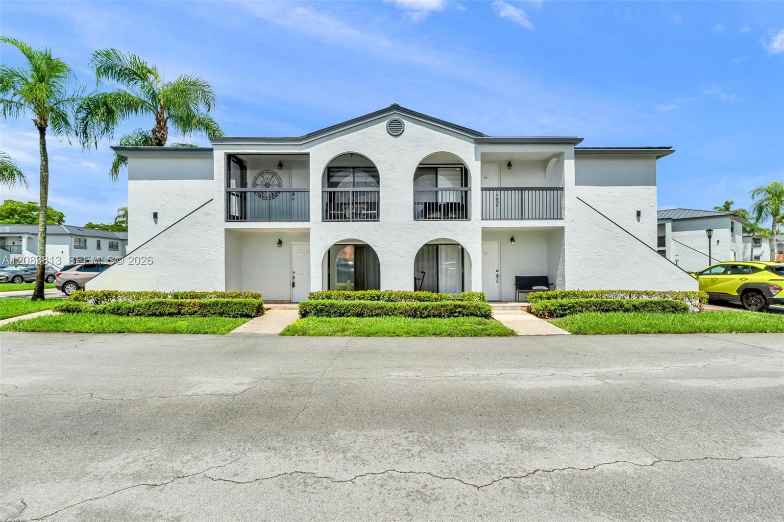 18226 Mediterranean Blvd #7-16 - 18226 Mediterranean Blvd #7-16, Hialeah, FL 33015 Luxury Property | Jose Angel Pina