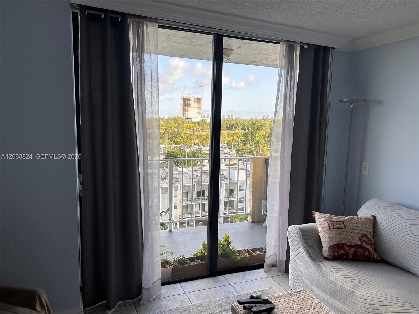 2350 NE 135th St #903 - 2350 NE 135th St #903, North Miami, FL 33181 Luxury Property | Jose Angel Pina