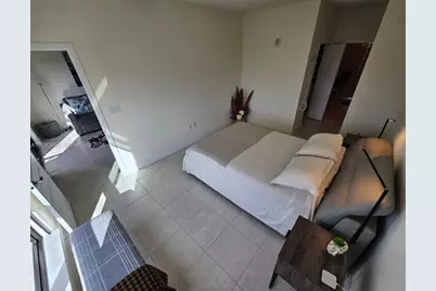 8301 NW 41st St #B-402, Doral, FL 33166 - Photo 17